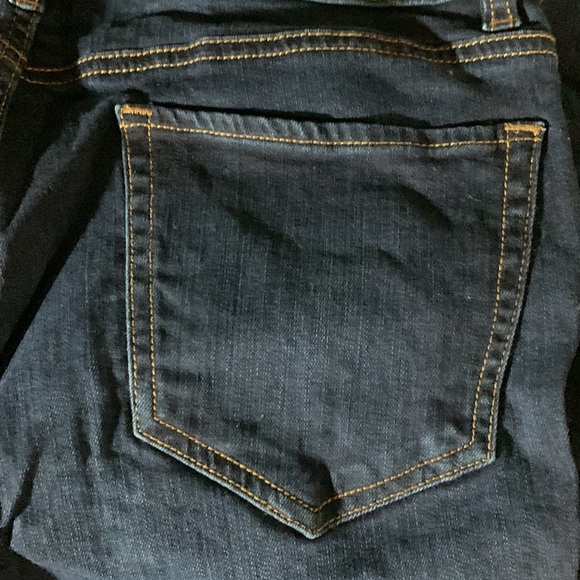 Dark Blue jeans, Brand Joe fresh, 30 inch waist/size 10 women’s - Picture 3 of 4